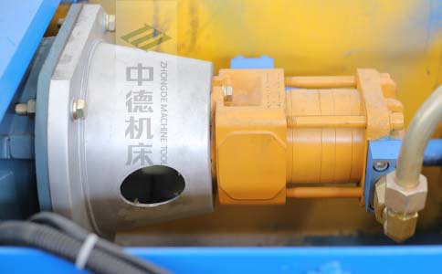 ZDPK-6325采用國內一流品牌電機及油泵，動力強勁，噪音低.jpg